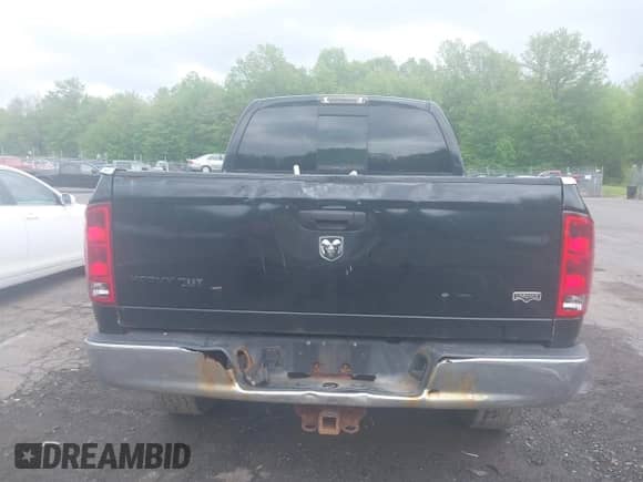 2006 Dodge 2500 ST with VIN 3D7KS28D56G132283, listed as a IAAI auction lot 42264078 with Not provided miles and . Bid and sale history available at DreamBid. Image 16.