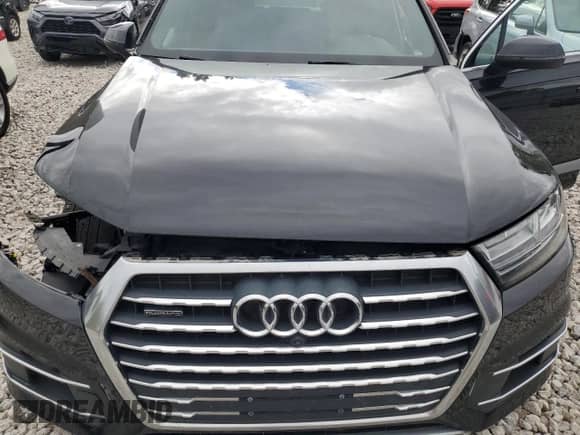 2017 Audi Q7 Premium Plus with VIN WA1LAAF71HD006523, listed as a Copart auction lot 70379275 with 45,915 mi miles and Salvage title. Bid and sale history available at DreamBid. Image 12.