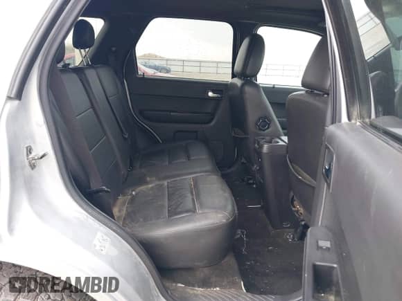 2011 Ford Escape XLT с VIN 1FMCU9D76BKC24437, выставлен на аукционе IAAI как лот 41882416 с пробегом 187 988 миль миль и . История ставок и продаж доступна на DreamBid. Изображение 8.