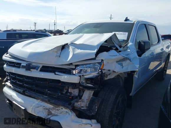 2023 Chevrolet Silverado 1500 RST with VIN 2GCUDEED3P1135678, listed as a IAAI auction lot 42869932 with 60,099 mi miles and . Bid and sale history available at DreamBid. Image 2.