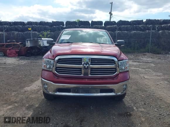 2014 Ram 1500 Big Horn z VIN 1C6RR7LT1ES231813, wystawiony jako IAAI lot #43165556 z przebiegiem 112 974 mil mil oraz . Historia ofert i sprzedaży dostępna na DreamBid. Obrazek 12.