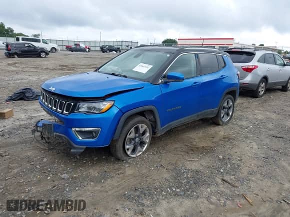 2020 Jeep Compass Limited with VIN 3C4NJDCB7LT208827, listed as a IAAI auction lot 43063182 with 94,469 mi miles and . Bid and sale history available at DreamBid. Image 17.