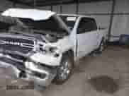 2021 Ram 1500 Lone Star z VIN 1C6RREFT1MN646966, wystawiony jako IAAI lot #42152069 z przebiegiem 48 645 mil mil oraz . Historia ofert i sprzedaży dostępna na DreamBid. Obrazek 17.