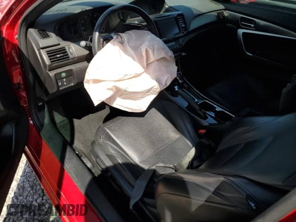 2016 Honda Accord EX-L with VIN 1HGCT1B68GA002113, listed as a Copart auction lot 69871455 with 30,118 mi miles and Salvage title. Bid and sale history available at DreamBid. Image 8.