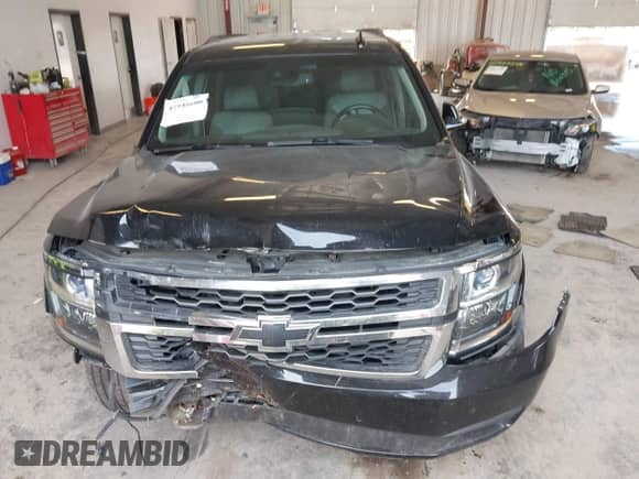 2016 Chevrolet Suburban LT с VIN 1GNSKHKC7GR261342, выставлен на аукционе IAAI как лот 42948600 с пробегом Не указан миль и . История ставок и продаж доступна на DreamBid. Изображение 11.
