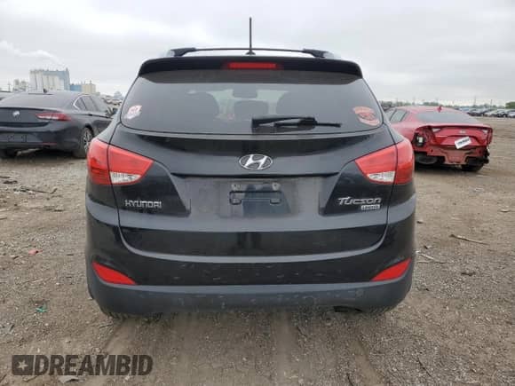 2012 Hyundai Tucson GLS с VIN KM8JU3AC0CU499779, выставлен на аукционе Copart как лот 56961775 с пробегом 145 873 миль миль и Списание • Salvage title. История ставок и продаж доступна на DreamBid. Изображение 6.