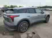 2024 Chevrolet Blazer EV eAWD LT z VIN 3GNKDBRJ6RS267631, wystawiony jako Copart lot #70933055 z przebiegiem 309 mil mil oraz Czysty tytuł • Clean title. Historia ofert i sprzedaży dostępna na DreamBid. Obrazek 3.