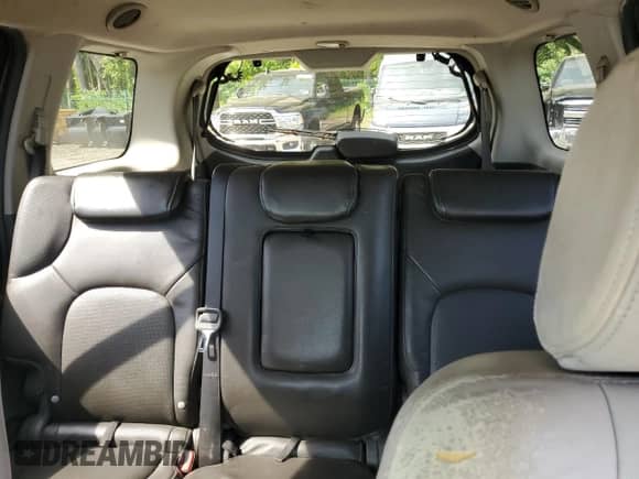 2005 Nissan Pathfinder SE with VIN 5N1AR18W25C717817, listed as a Copart auction lot 81368185 with 149,297 mi miles and Salvage title. Bid and sale history available at DreamBid. Image 10.