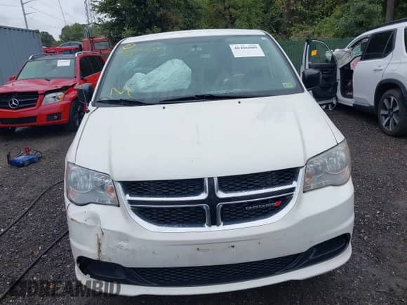 2011 Dodge Grand Caravan Cargo with VIN 2D4RN1AG5BR601684, listed as a IAAI auction lot 40406009 with 207,242 mi miles and . Bid and sale history available at DreamBid. Image 12.