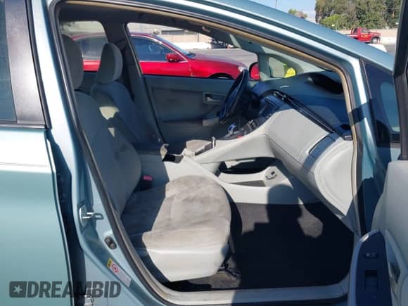 2012 Toyota Prius One with VIN JTDKN3DU2C1497804, listed as a IAAI auction lot 43281300 with 237,493 mi miles and . Bid and sale history available at DreamBid. Image 5.