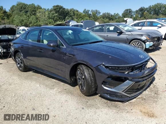 2025 Hyundai Sonata SEL with VIN KMHL64JA1SA447911, listed as a Copart auction lot 85162435 with 23,624 mi miles and Salvage title. Bid and sale history available at DreamBid. Image 4.