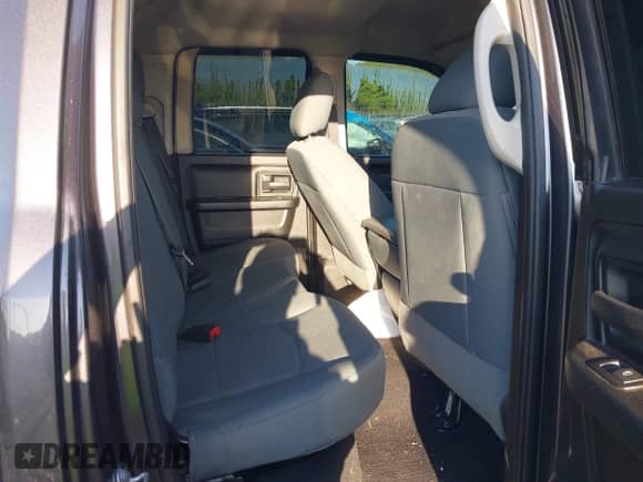 2018 Ram 1500 Tradesman с VIN 1C6RR7FT5JS351510, выставлен на аукционе IAAI как лот 41975886 с пробегом 103 501 миль миль и . История ставок и продаж доступна на DreamBid. Изображение 8.