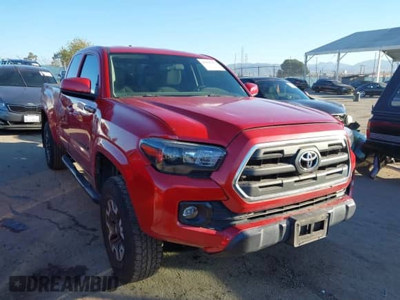 2017 Toyota Tacoma SR с VIN 5TFRX5GN1HX097844, выставлен на аукционе IAAI как лот 43495177 с пробегом 99 666 миль миль и . История ставок и продаж доступна на DreamBid. Изображение 1.
