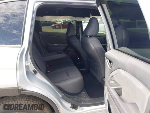 2025 Subaru Forester Premium z VIN JF2SLDDCXSH525603, wystawiony jako IAAI lot #43131099 z przebiegiem 4 782 mil mil oraz . Historia ofert i sprzedaży dostępna na DreamBid. Obrazek 8.