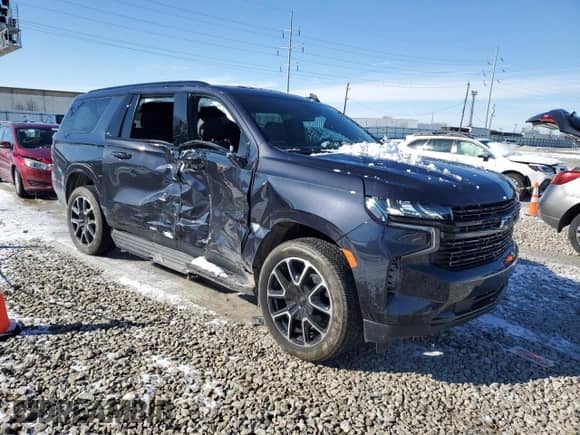 2024 Chevrolet Suburban RST с VIN 1GNSKEKD5RR404251, выставлен на аукционе Copart как лот 45005775 с пробегом 3 329 миль миль и Списание • Salvage title. История ставок и продаж доступна на DreamBid. Изображение 4.