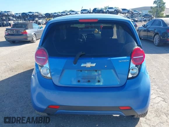 2014 Chevrolet Spark LT с VIN KL8CD6S96EC518161, выставлен на аукционе IAAI как лот 43405528 с пробегом 156 493 миль миль и . История ставок и продаж доступна на DreamBid. Изображение 16.