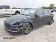 2023 Hyundai Sonata SE z VIN KMHL24JA8PA325369, wystawiony jako IAAI lot #42400026 z przebiegiem 121 813 mil mil oraz . Historia ofert i sprzedaży dostępna na DreamBid. Obrazek 17.