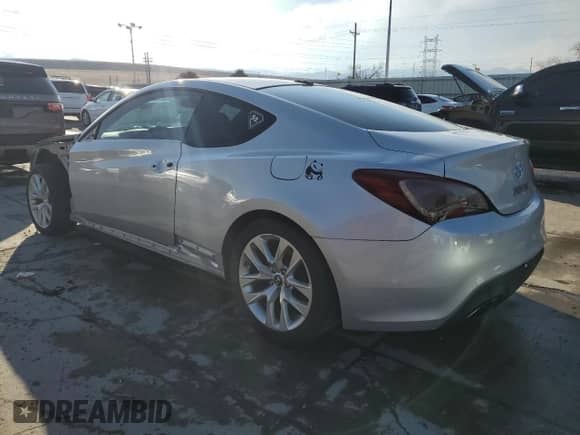 2016 Hyundai Genesis Coupe 3.8L Base с VIN KMHHT6KJ7GU134070, выставлен на аукционе Copart как лот 48253225 с пробегом 80 276 миль миль и Списание • Salvage title. История ставок и продаж доступна на DreamBid. Изображение 2.