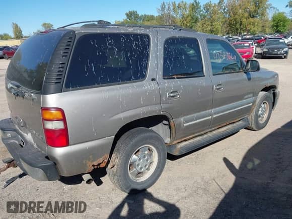 2003 Chevrolet Tahoe LT с VIN 1GNEK13Z53J177875, выставлен на аукционе IAAI как лот 43373369 с пробегом 148 034 миль миль и . История ставок и продаж доступна на DreamBid. Изображение 4.