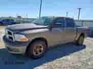 2009 Dodge 1500 SLT z VIN 1D3HB13T79S793394, wystawiony jako Copart lot #91104605 z przebiegiem 255 250 mil mil oraz Czysty tytuł • Clean title. Historia ofert i sprzedaży dostępna na DreamBid. Obrazek 1.