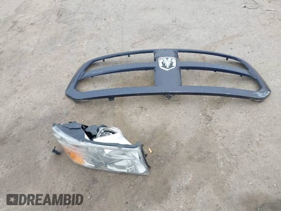 2014 Ram 1500 Express z VIN 1C6RR7FTXES375128, wystawiony jako IAAI lot #42590157 z przebiegiem 194 958 mil mil oraz . Historia ofert i sprzedaży dostępna na DreamBid. Obrazek 12.