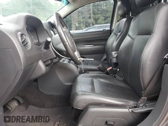 2015 Jeep Compass High Altitude с VIN 1C4NJCEA3FD107468, выставлен на аукционе Copart как лот 82125705 с пробегом 122 311 миль миль и Чистый • Clean title. История ставок и продаж доступна на DreamBid. Изображение 7.
