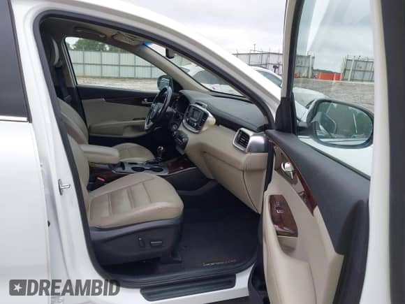 2016 Kia Sorento EX with VIN 5XYPH4A14GG029348, listed as a IAAI auction lot 42955283 with 129,831 mi miles and . Bid and sale history available at DreamBid. Image 5.