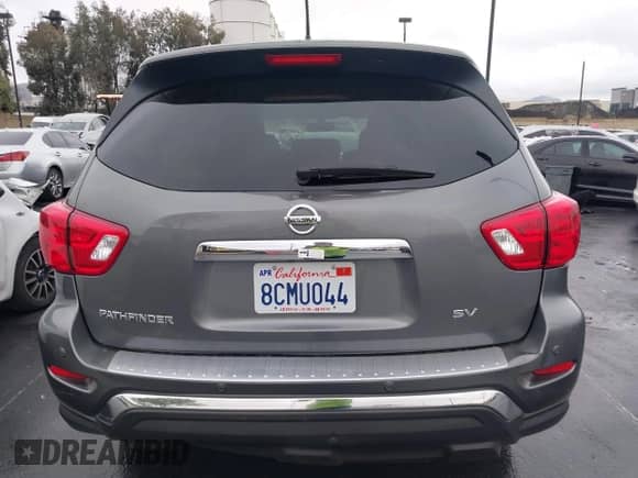 2018 Nissan Pathfinder S with VIN 5N1DR2MN2JC621860, listed as a IAAI auction lot 42192719 with 52,762 mi miles and . Bid and sale history available at DreamBid. Image 17.