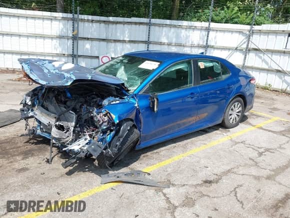 2019 Toyota Camry Hybrid LE с VIN 4T1B31HK6KU006419, выставлен на аукционе IAAI как лот 42678278 с пробегом Не указан миль и . История ставок и продаж доступна на DreamBid. Изображение 2.