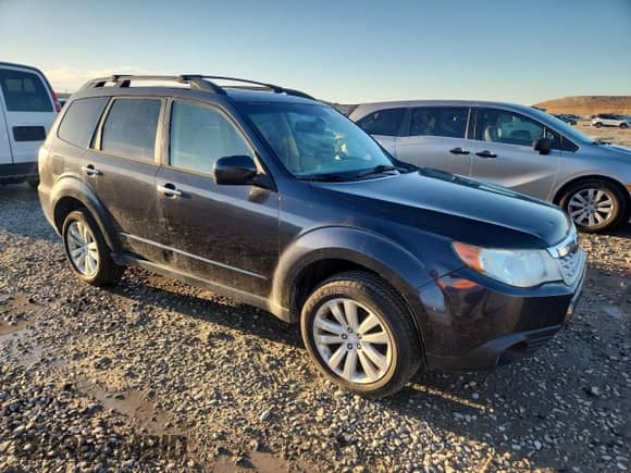 2011 Subaru Forester X Limited z VIN JF2SHAECXBH721135, wystawiony jako Copart lot #84920945 z przebiegiem 180 170 mil mil oraz Czysty tytuł • Clean title. Historia ofert i sprzedaży dostępna na DreamBid. Obrazek 4.