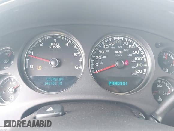 2007 Chevrolet Suburban LT с VIN 1GNFK163X7J289542, выставлен на аукционе IAAI как лот 42054920 с пробегом 146 702 миль миль и . История ставок и продаж доступна на DreamBid. Изображение 7.