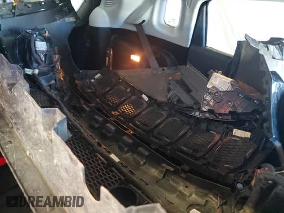 2018 Jeep Compass Limited с VIN 3C4NJDCB9JT113439, выставлен на аукционе Copart как лот 82579405 с пробегом 62 315 миль миль и Списание • Salvage title. История ставок и продаж доступна на DreamBid. Изображение 13.