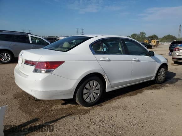 2012 Honda Accord LX с VIN 1HGCP2F30CA232734, выставлен на аукционе Copart как лот 80159735 с пробегом 105 999 миль миль и Списание • Salvage title. История ставок и продаж доступна на DreamBid. Изображение 3.