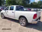 2017 Ram 1500 Tradesman z VIN 1C6RR6ST9HS605293, wystawiony jako IAAI lot #43151679 z przebiegiem 183 474 mil mil oraz . Historia ofert i sprzedaży dostępna na DreamBid. Obrazek 3.