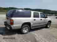 2004 Chevrolet Suburban LS z VIN 3GNGK26U54G165100, wystawiony jako Copart lot #65907575 z przebiegiem 196 457 mil mil oraz Szkoda całkowita • Salvage title. Historia ofert i sprzedaży dostępna na DreamBid. Obrazek 3.