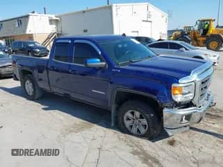 2014 GMC Sierra 1500 SLE z VIN 1GTV2UEC1EZ101321, wystawiony jako IAAI lot #42593213 z przebiegiem 141 119 mil mil oraz . Historia ofert i sprzedaży dostępna na DreamBid. Obrazek 1.