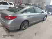 2016 Hyundai Sonata SE с VIN 5NPE24AF2GH303675, выставлен на аукционе IAAI как лот 43445447 с пробегом 187 797 миль миль и . История ставок и продаж доступна на DreamBid. Изображение 4.