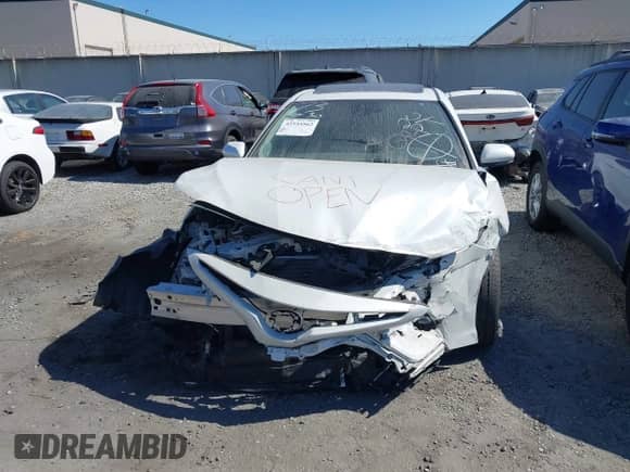 2023 Toyota Camry Hybrid XSE с VIN 4T1K31AK9PU611908, выставлен на аукционе IAAI как лот 42555562 с пробегом Не указан миль и . История ставок и продаж доступна на DreamBid. Изображение 13.