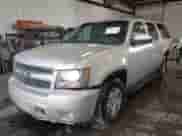 2007 Chevrolet Suburban LT с VIN 3GNFK16337G143209, выставлен на аукционе IAAI как лот 42791126 с пробегом 275 673 миль миль и . История ставок и продаж доступна на DreamBid. Изображение 18.