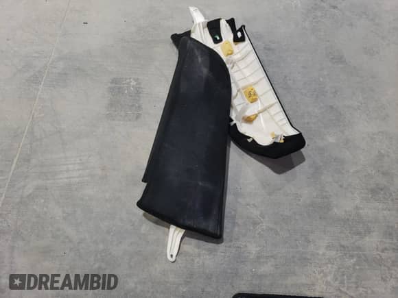 2011 Honda Accord EX z VIN 1HGCP2F78BA067985, wystawiony jako Copart lot #84965435 z przebiegiem 132 674 mil mil oraz Szkoda całkowita • Salvage title. Historia ofert i sprzedaży dostępna na DreamBid. Obrazek 12.