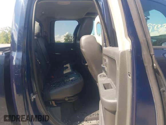 2012 Ram 1500 Laramie with VIN 1C6RD7JT5CS186793, listed as a IAAI auction lot 42983853 with 185,806 mi miles and . Bid and sale history available at DreamBid. Image 8.