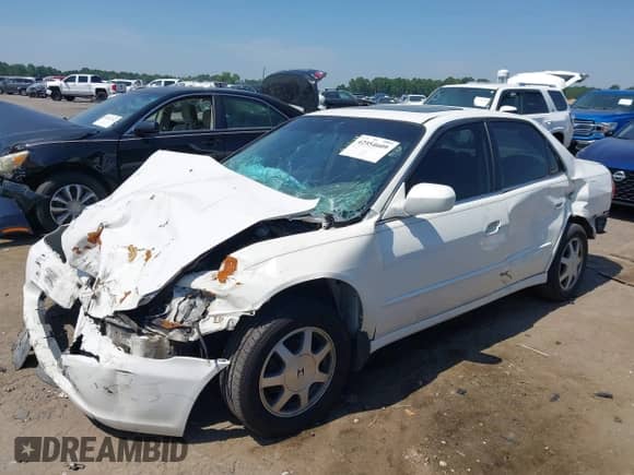 1999 Honda Accord EX with VIN JHMCG6679XC032789, listed as a IAAI auction lot 42554609 with 222,560 mi miles and . Bid and sale history available at DreamBid. Image 17.