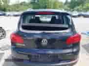 2017 Volkswagen Tiguan Wolfsburg Edition с VIN WVGSV7AX3HK004814, выставлен на аукционе IAAI как лот 42702326 с пробегом 58 364 миль миль и . История ставок и продаж доступна на DreamBid. Изображение 16.