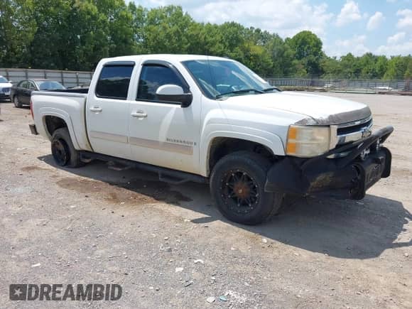 2008 Chevrolet Silverado 1500 LTZ with VIN 3GCEK13308G135238, listed as a IAAI auction lot 43026975 with 207,592 mi miles and . Bid and sale history available at DreamBid. Image 1.