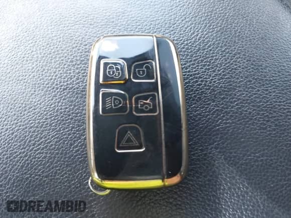 2016 Land Rover Range Rover Sport SE с VIN SALWG2KF7GA579861, выставлен на аукционе IAAI как лот 42577180 с пробегом 159 676 миль миль и . История ставок и продаж доступна на DreamBid. Изображение 11.