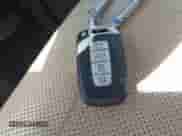 2009 Hyundai Genesis z VIN KMHGC46F79U037900, wystawiony jako IAAI lot #42707997 z przebiegiem 164 054 mil mil oraz . Historia ofert i sprzedaży dostępna na DreamBid. Obrazek 11.