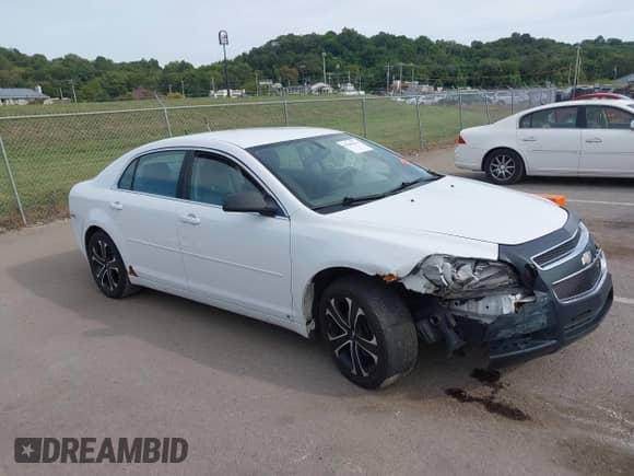 2009 Chevrolet Malibu 1FL with VIN 1G1ZG57B99F223096, listed as a IAAI auction lot 43100278 with 171,829 mi miles and . Bid and sale history available at DreamBid. Image 1.