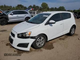 2012 Chevrolet Sonic LS с VIN 1G1JA6SH5C4145080, выставлен на аукционе Copart как лот 80569285 с пробегом 230 649 миль миль и Списание • Salvage title. История ставок и продаж доступна на DreamBid. Изображение 1.