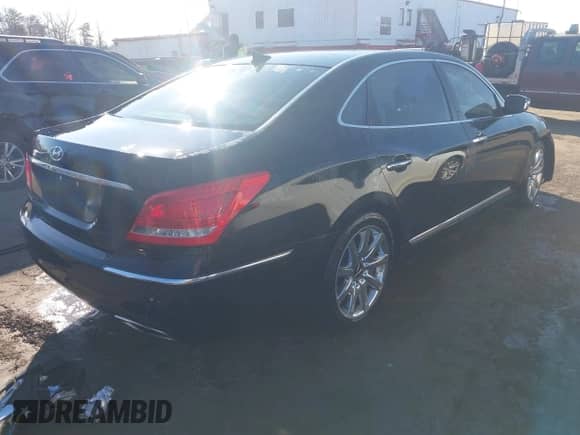 2011 Hyundai Equus Signature с VIN KMHGH4JF2BU033929, выставлен на аукционе IAAI как лот 41415879 с пробегом 149 149 миль миль и . История ставок и продаж доступна на DreamBid. Изображение 4.