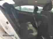 2018 Hyundai Elantra Value Edition z VIN 5NPD84LF6JH259095, wystawiony jako Copart lot #81836415 z przebiegiem 242 865 mil mil oraz Szkoda całkowita • Salvage title. Historia ofert i sprzedaży dostępna na DreamBid. Obrazek 10.